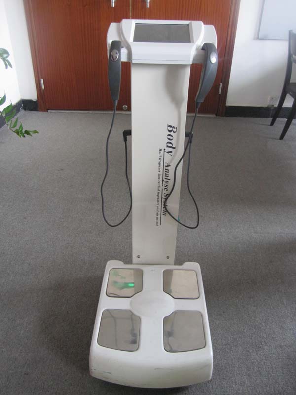 Bio Impedance Body Composition Analyzer with 25 Values
